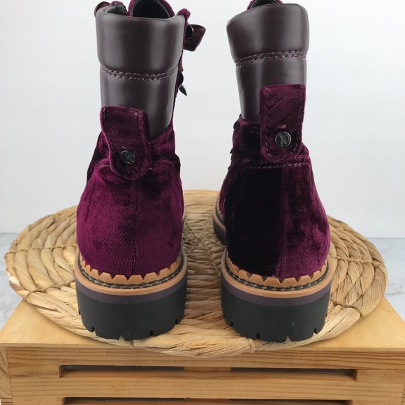 Sam Edelman Browan Velvet Ribbon Lace Up Boot - Picture 5 of 10